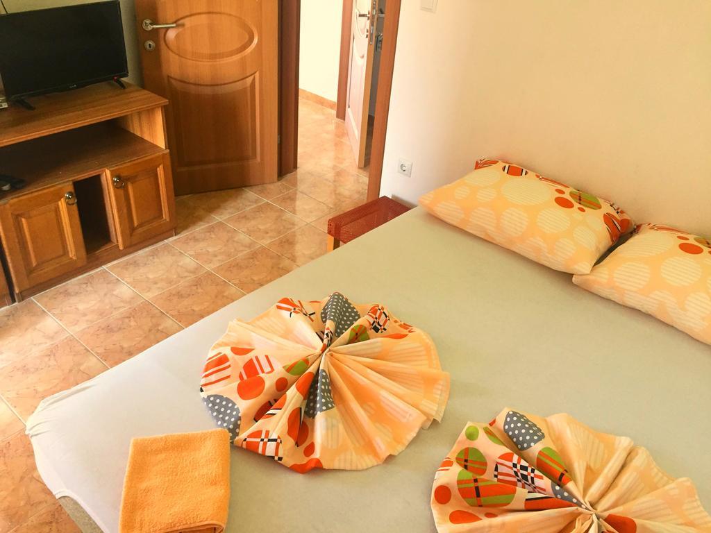 Apartament Friendly House Ulcinj Zewnętrze zdjęcie
